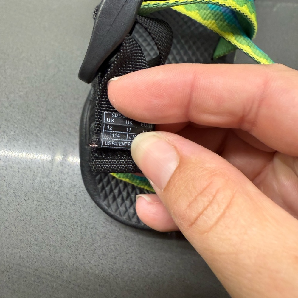 Chaco Kids Multicolor Strap Sandals - Picture 3 of 4